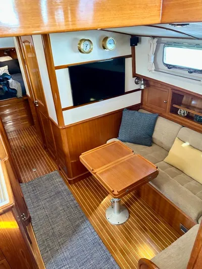 Relentless Yacht Photos Pics 