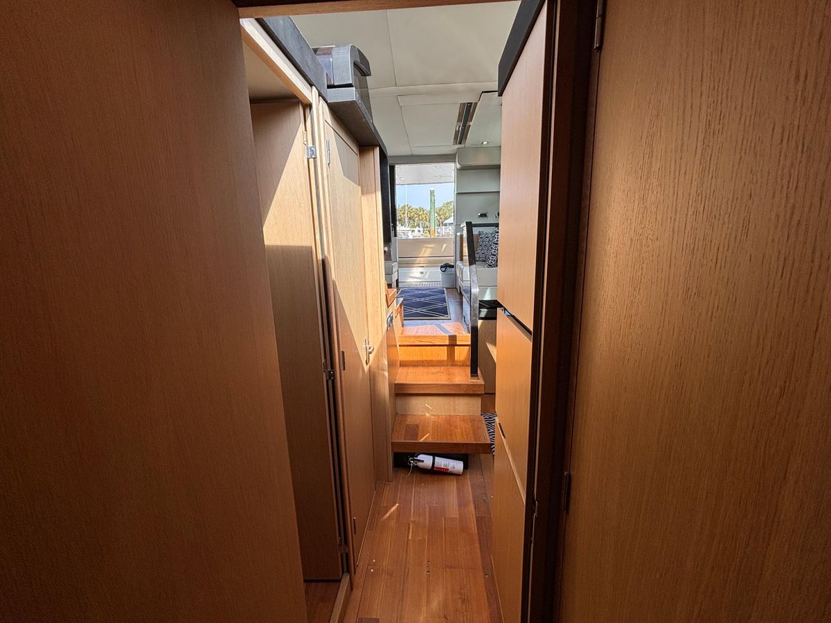 2015 Fairline 42 