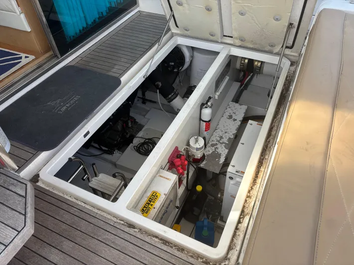 Sawbones Yacht Photos Pics 