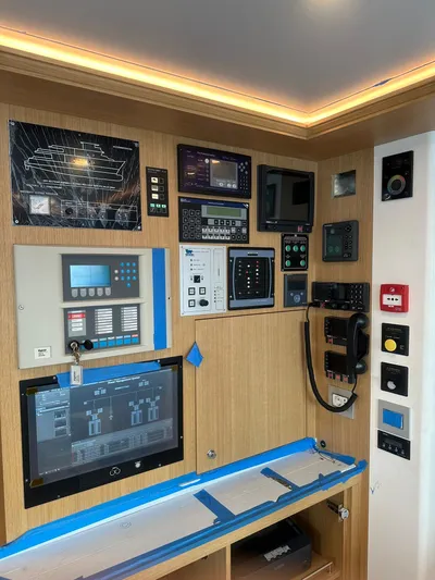 Seven Seas Yacht Photos Pics 