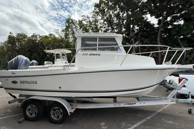 Defiance Admiral 220 EX