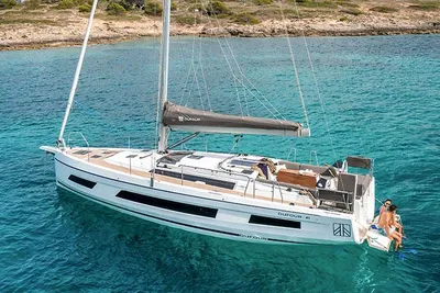 2025 Dufour 41