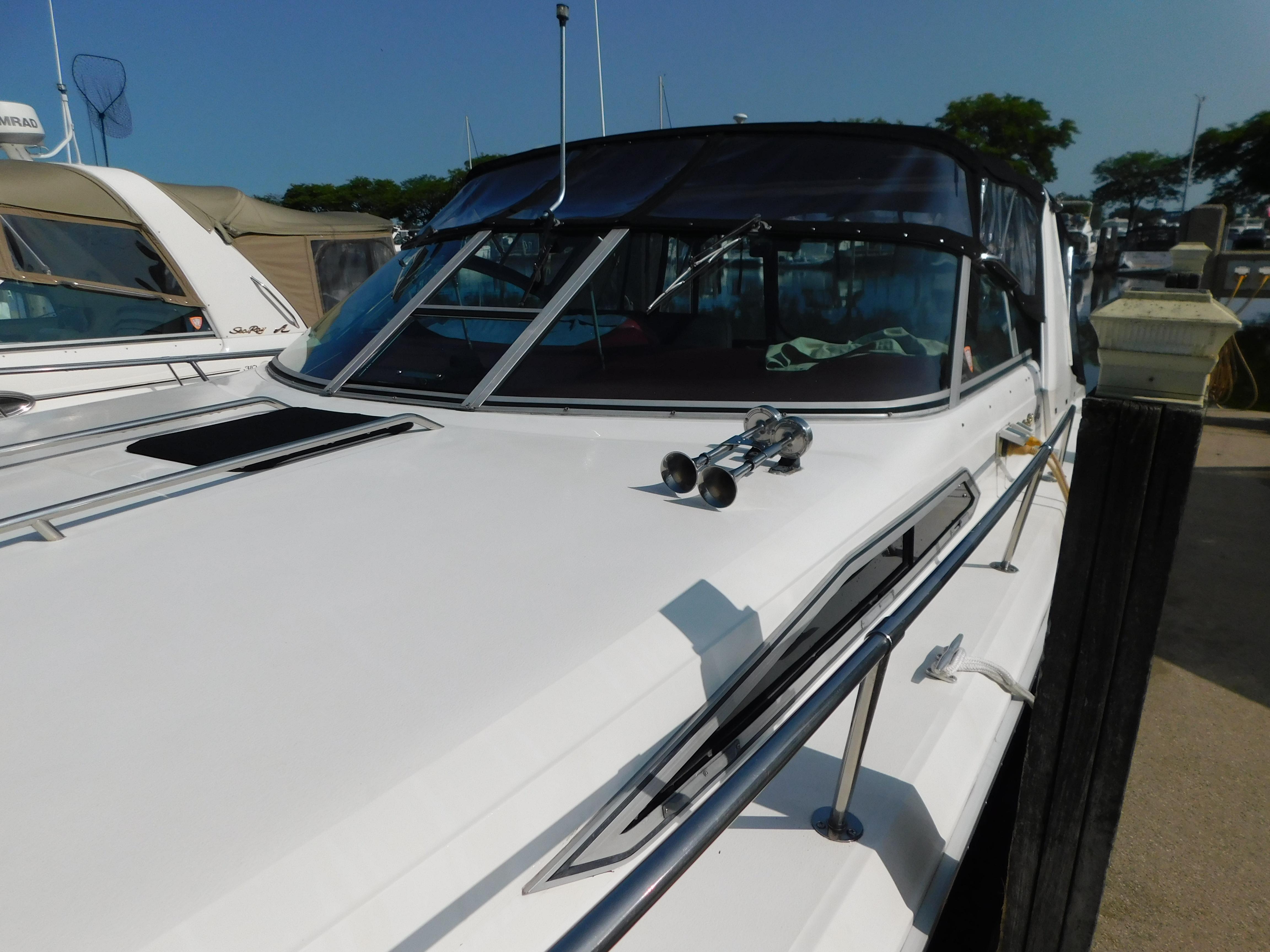 1990 Sea Ray 350 Express Cruiser for sale - YachtWorld