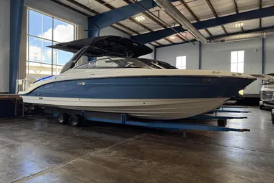 Sea Ray SLX 280