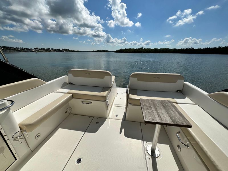 2013 Sea Ray 370 Venture