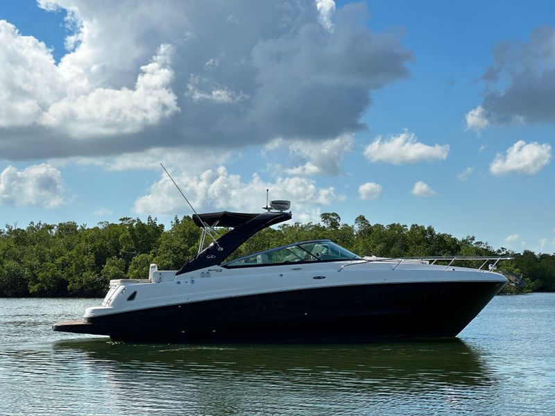 2013 Sea Ray 370 Venture