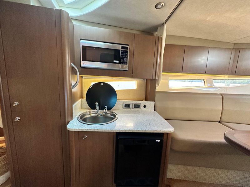 2013 Sea Ray 370 Venture