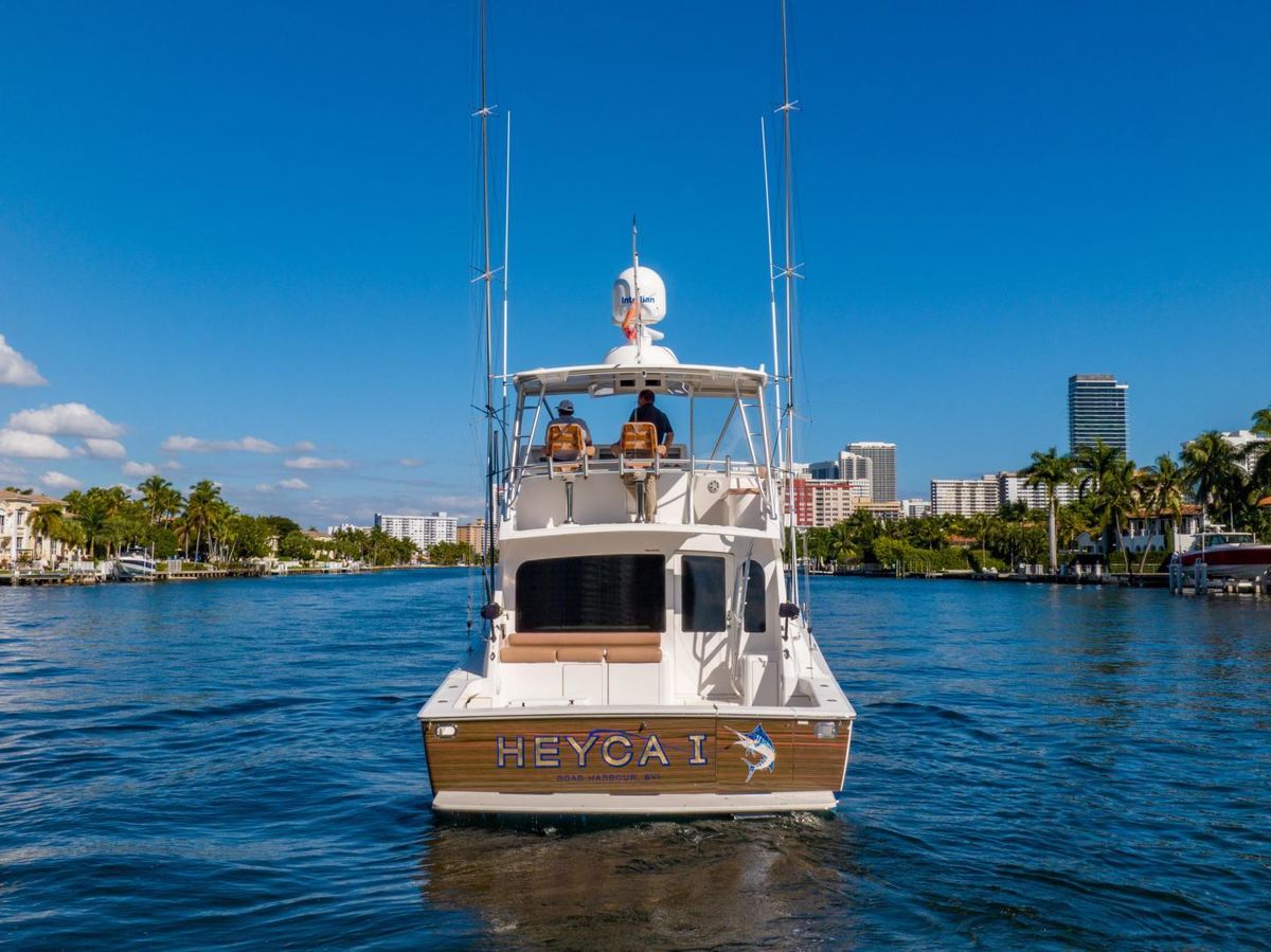 2007 Viking 52 
