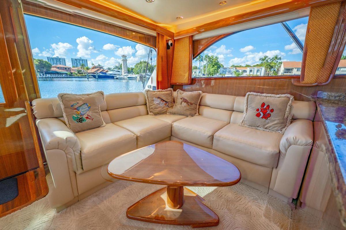 2007 Viking 52 