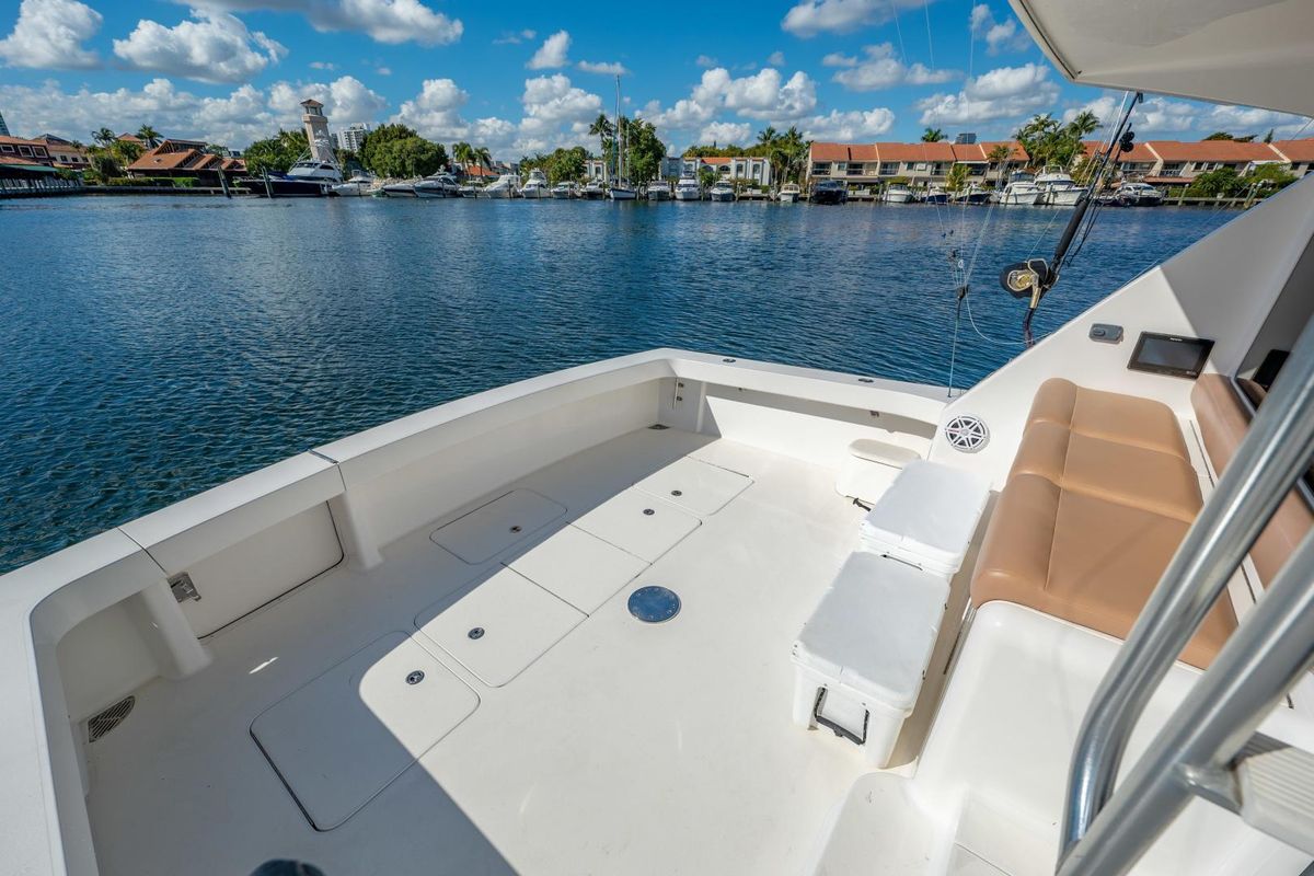 2007 Viking 52 