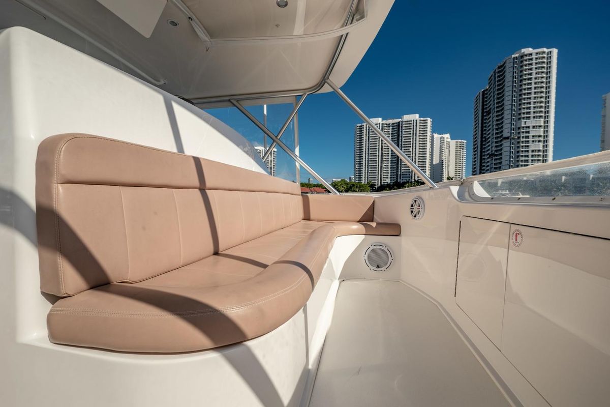2007 Viking 52 