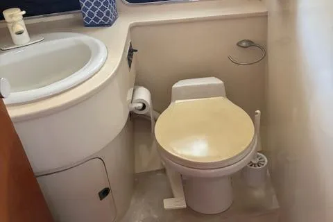 Group Therapy Yacht Photos Pics Head 2