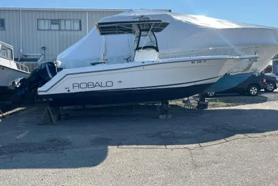 Robalo 2620 Center Console