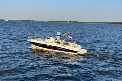 2009 Bayliner Avanti 7