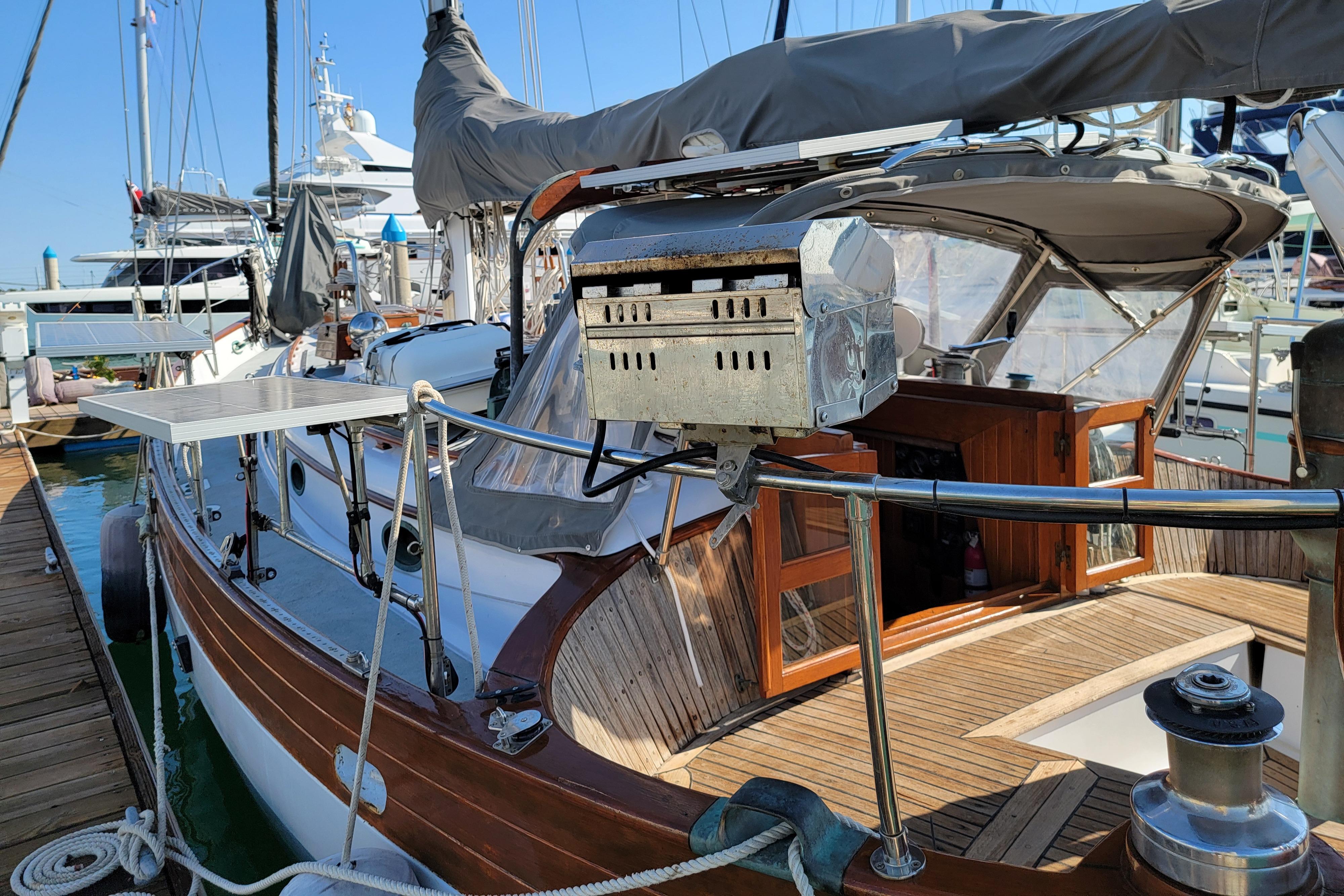 1980 Hans Christian 38 MK II Sloop for sale - YachtWorld