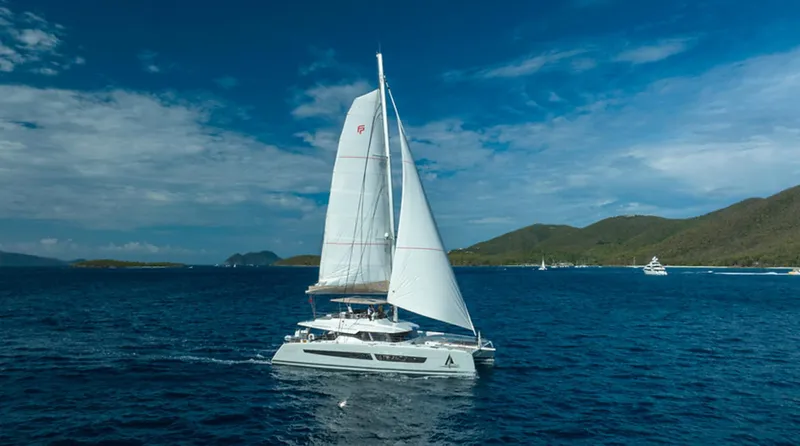 4 Seazens Yacht Photos Pics 