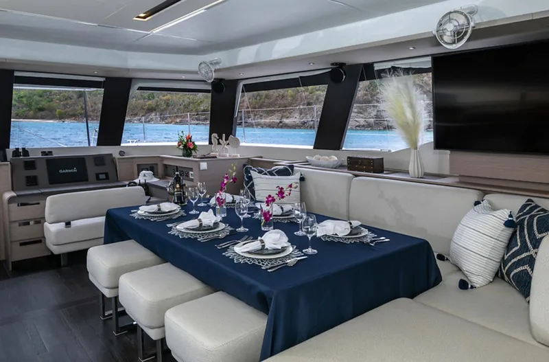 4 Seazens Yacht Photos Pics 