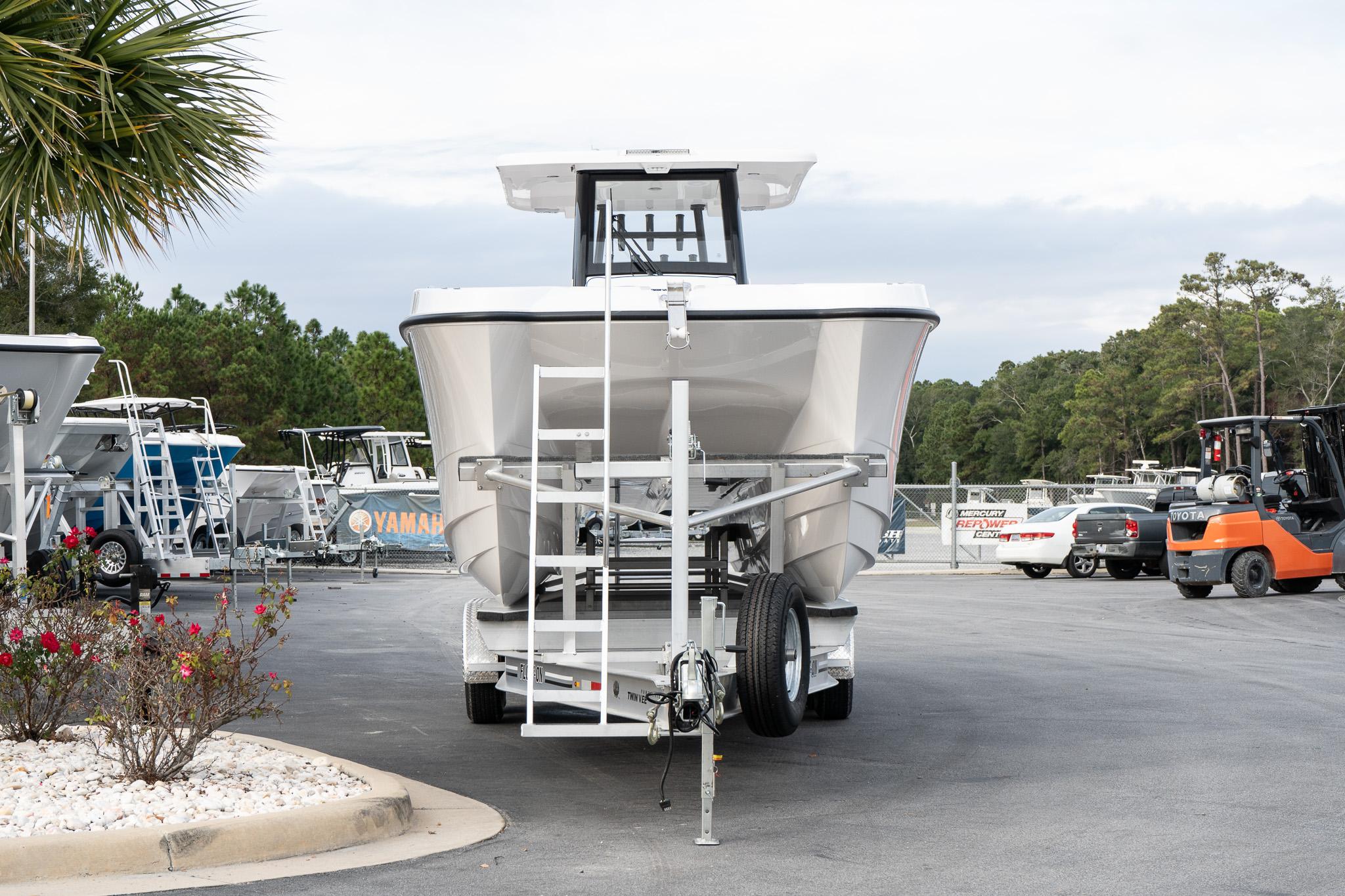 2025 Twin Vee 280 GFX2 CC Center Console for sale - YachtWorld