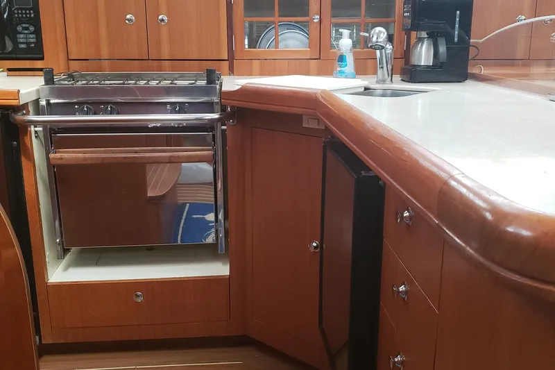 Inspiration VI Yacht Photos Pics 