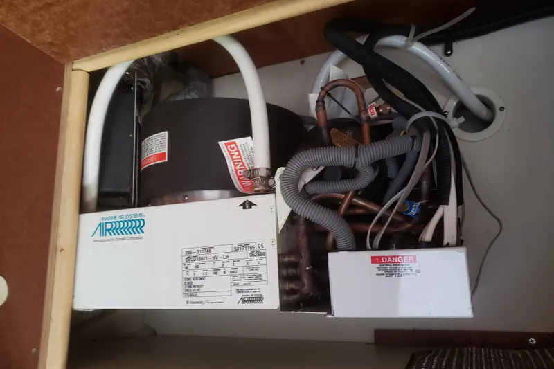 Inspiration VI Yacht Photos Pics 