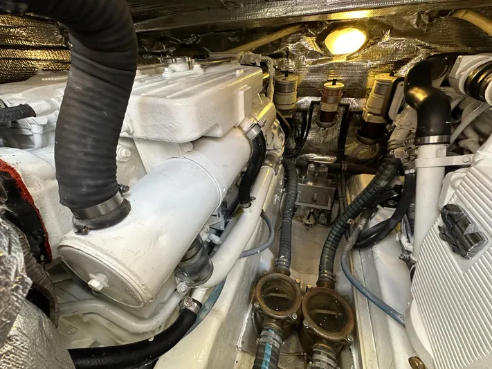 G Spot Yacht Photos Pics 