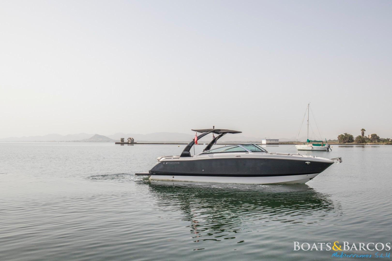 2017 Four Winns H260