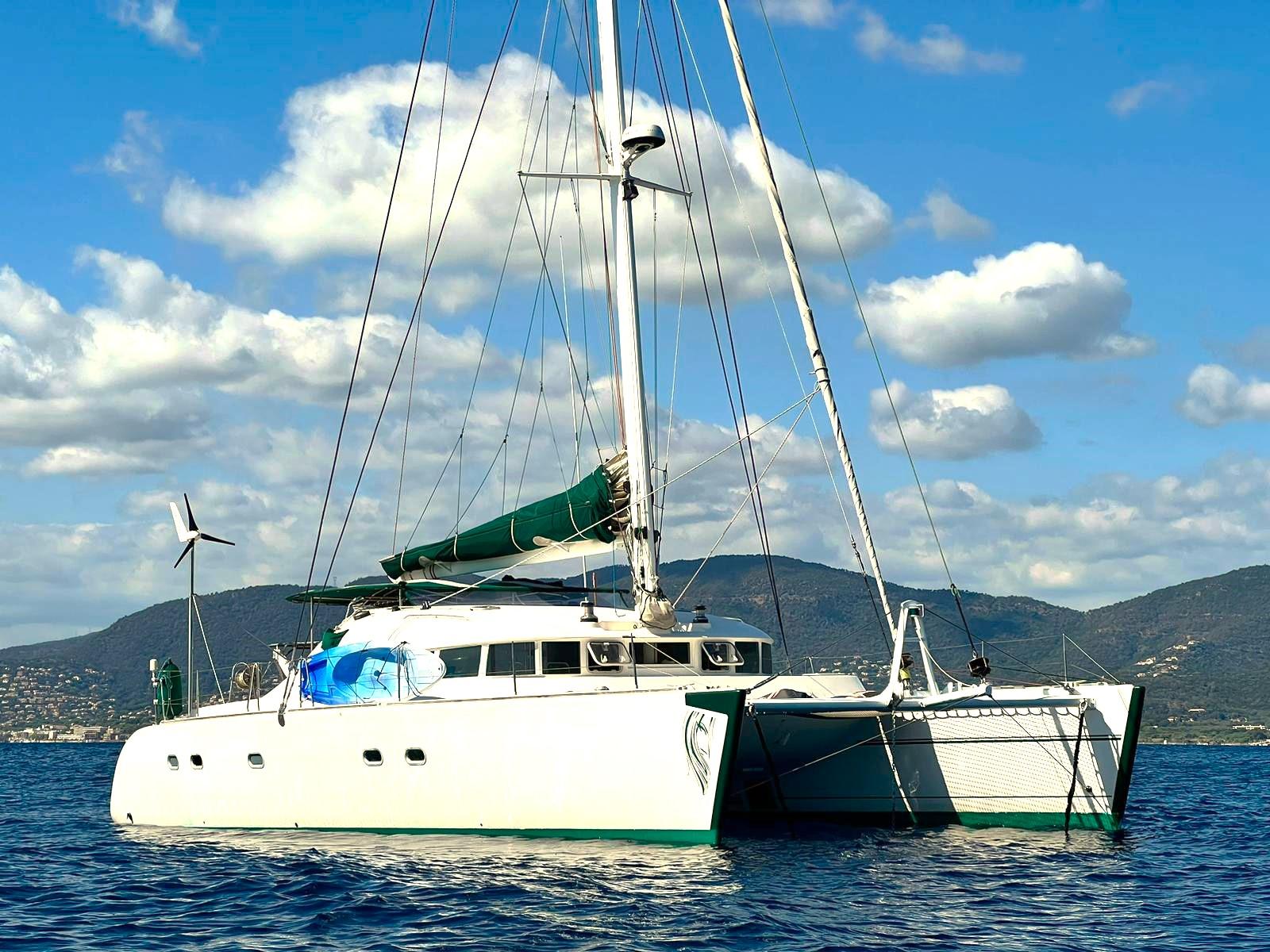 2000 Jeanneau LAGOON 470