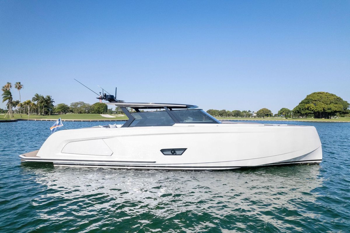 2022 Vanquish Yachts 58 