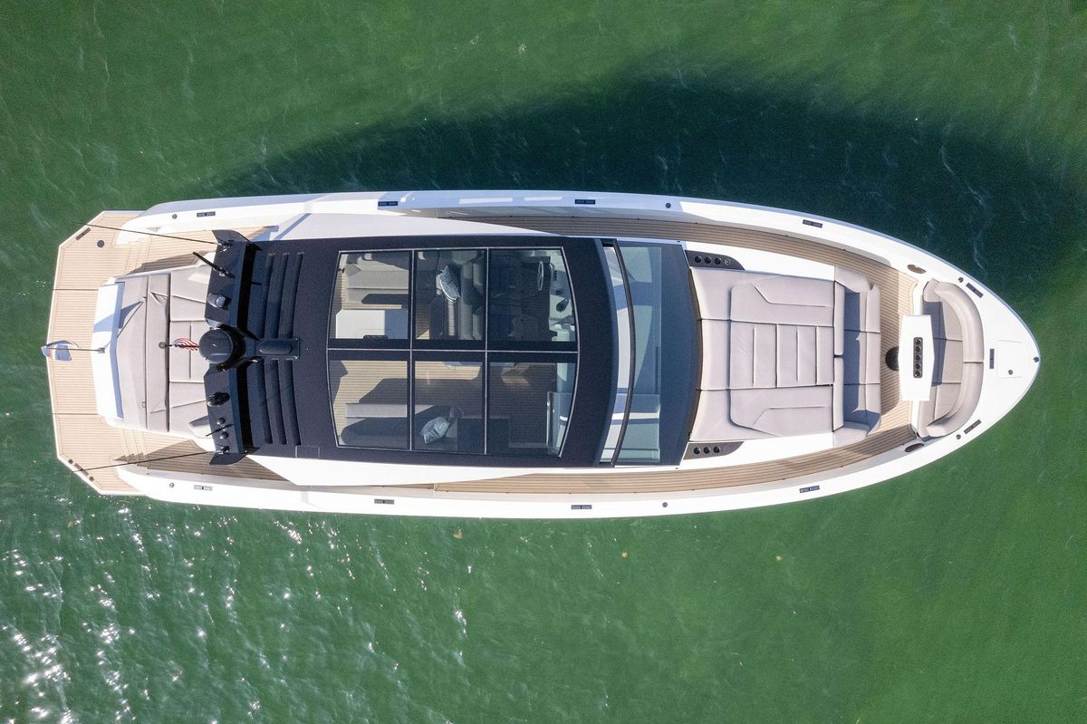 2022 Vanquish Yachts 58 
