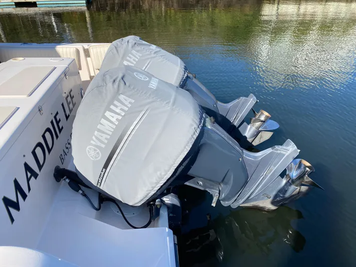 Maddie Lee Yacht Photos Pics 