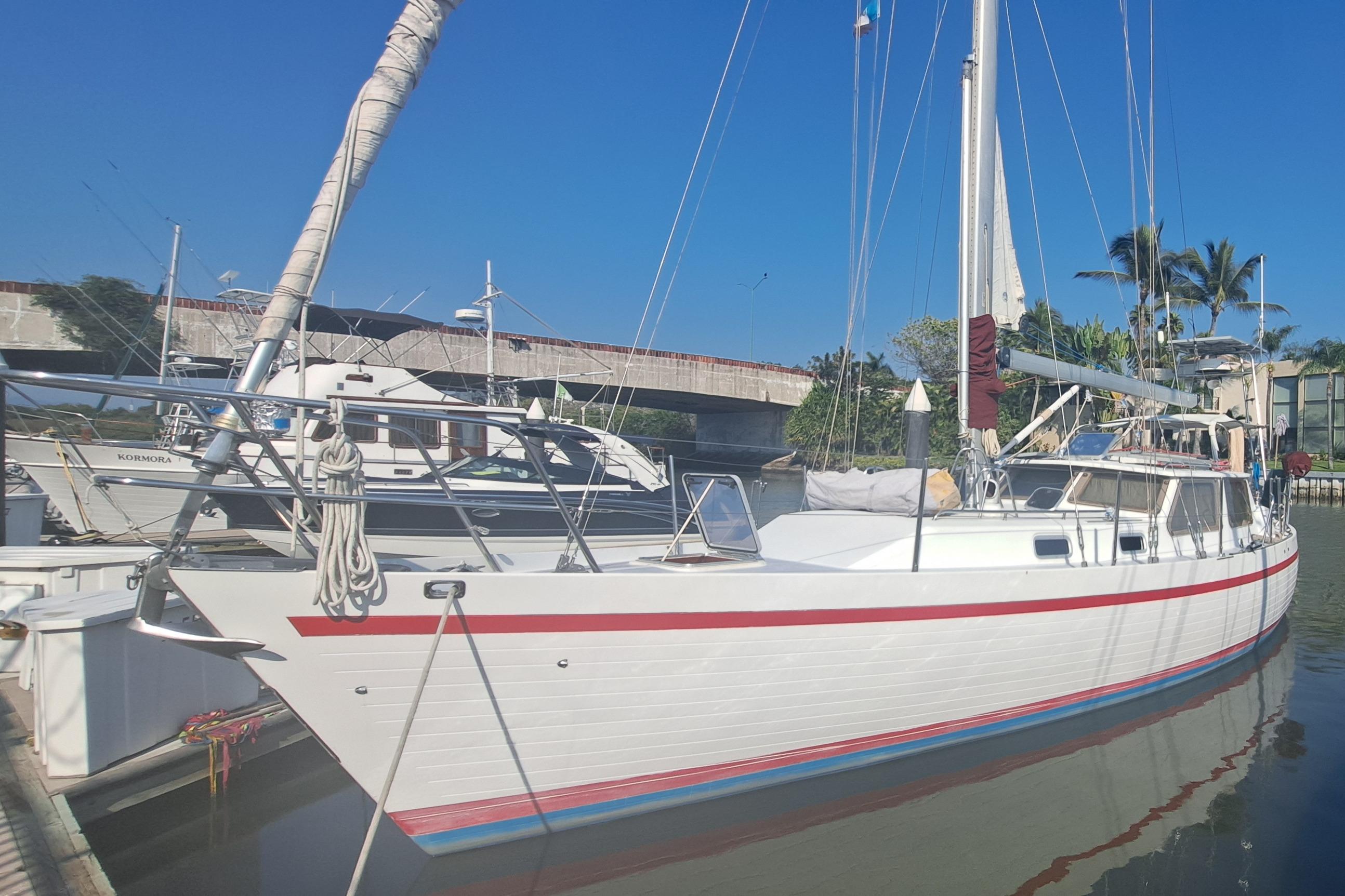 Crescent Pilothouse Cutter