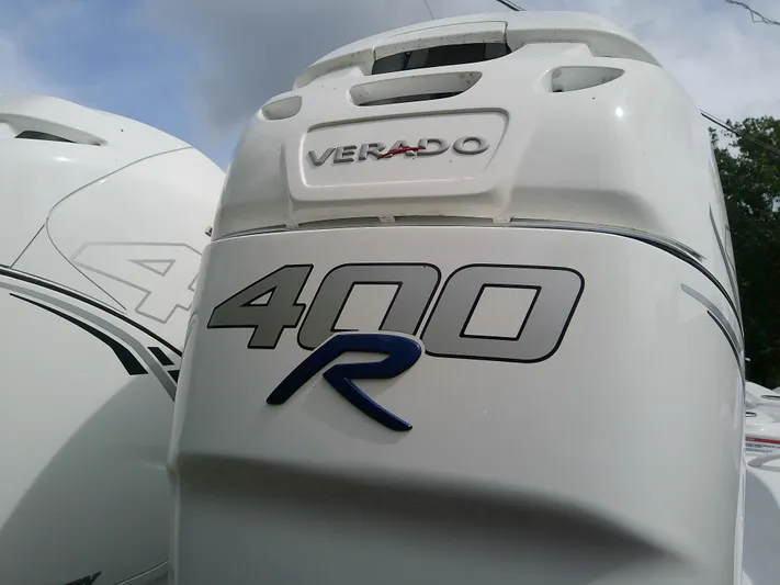  Yacht Photos Pics Close-up of a 2025 Glasstream 328 SCX boat engine, featuring a Verado 400R.