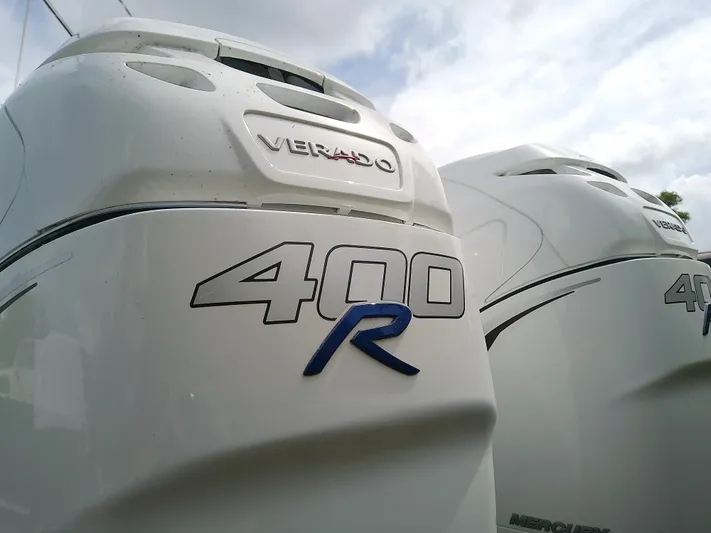 Yacht Photos Pics Close-up of 2025 Glasstream 328 SCX boat engines, featuring Verado 400R branding.