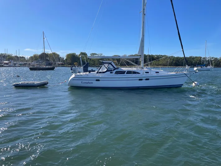 Templum Yacht Photos Pics 