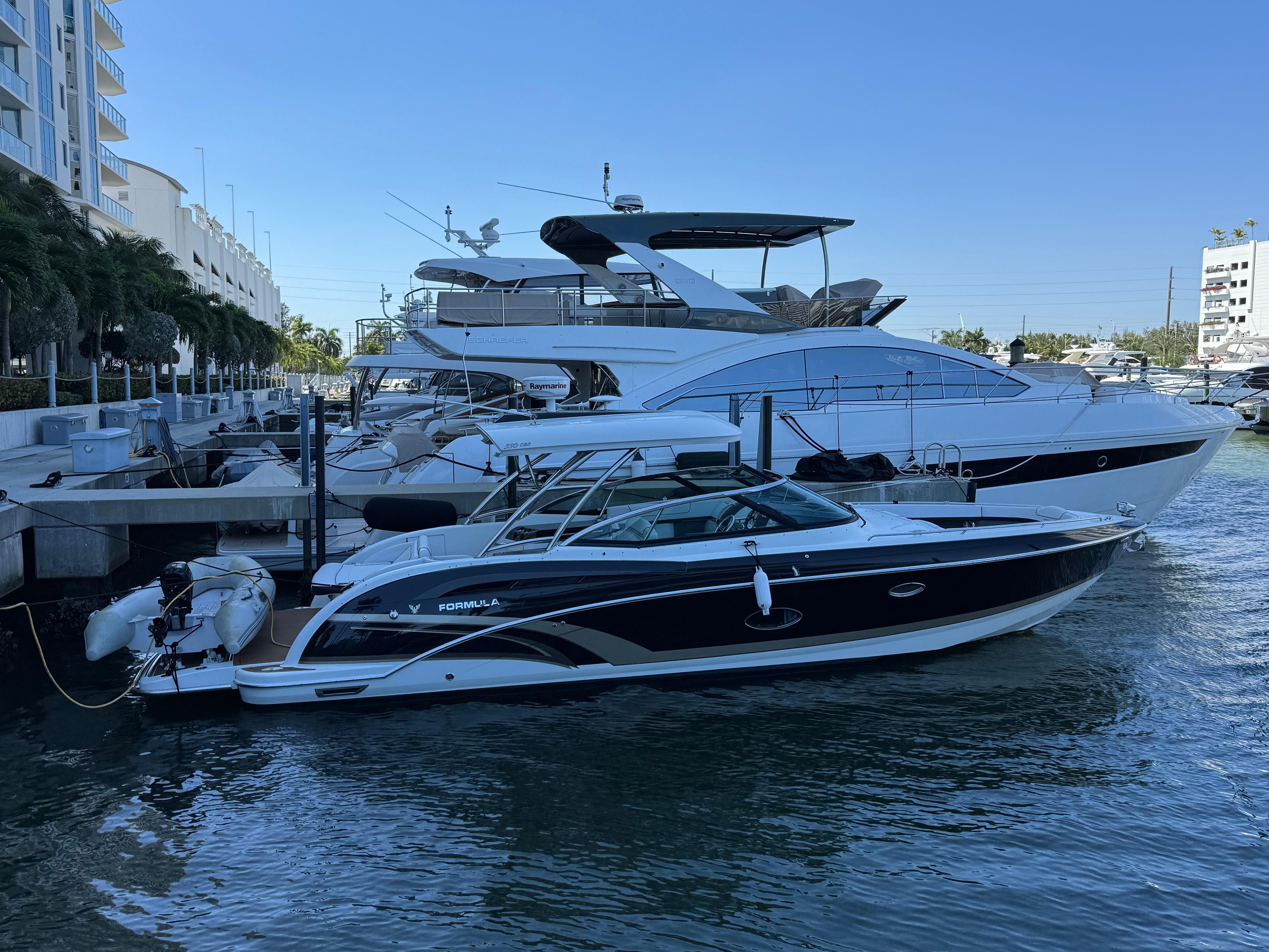 2016 Formula 350 Crossover Bowrider