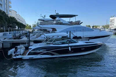 2016 Formula 350 Crossover Bowrider