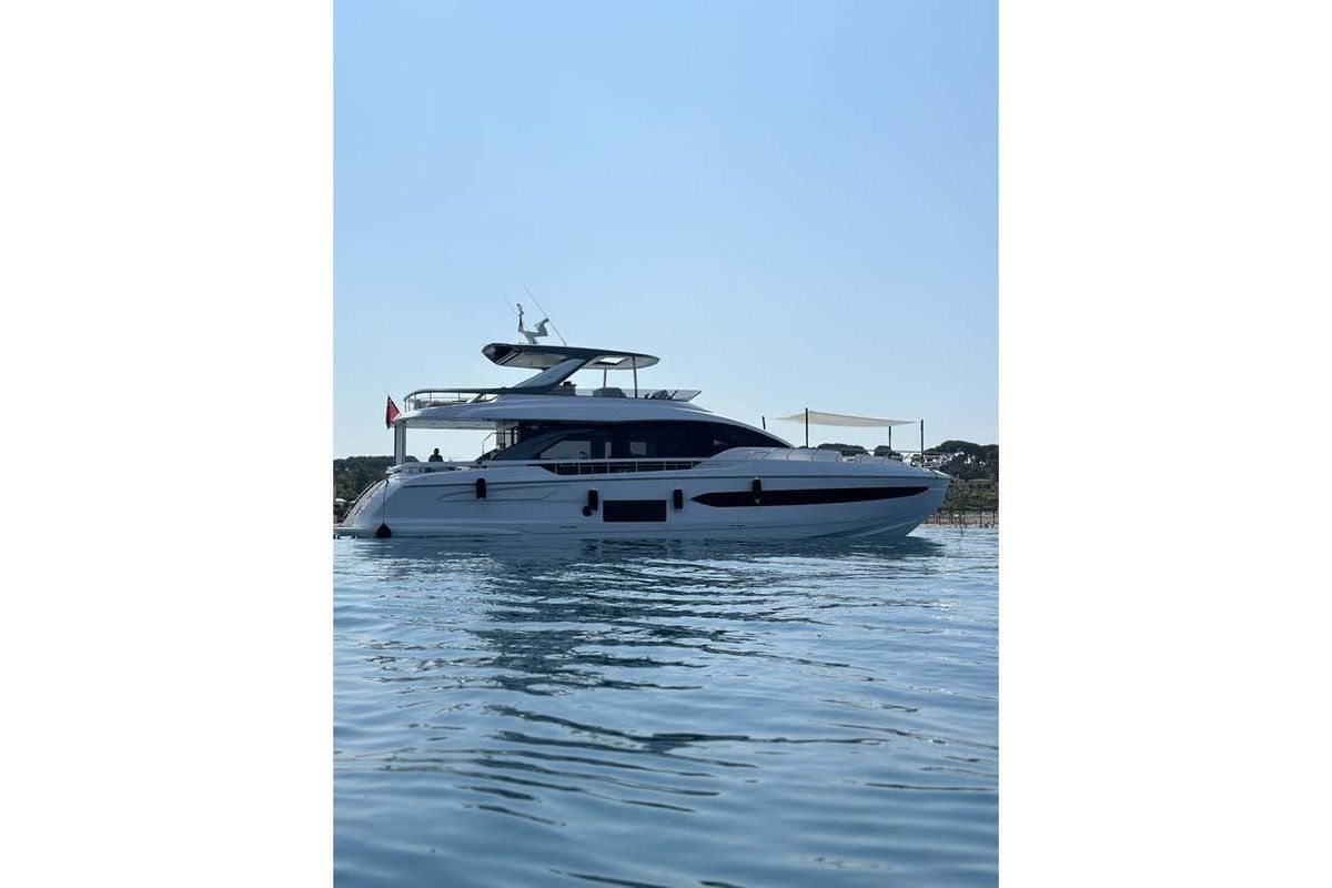 2023 Azimut 78 
