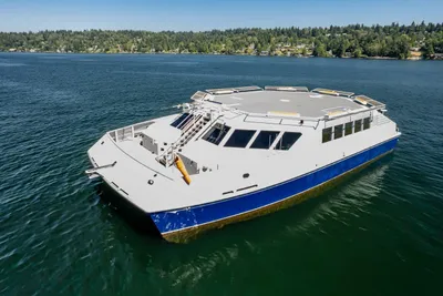 Dakota Creek Catamaran Helicopter Capable