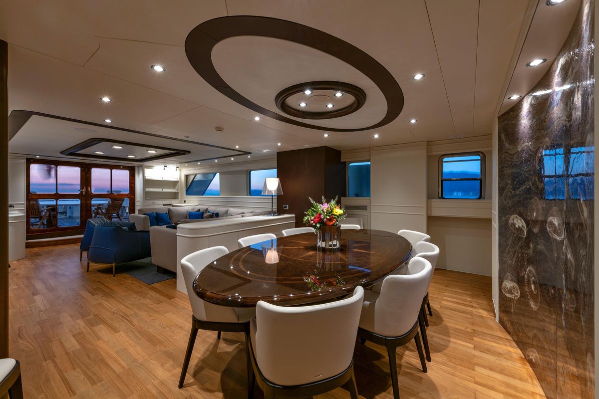 2002 Benetti Sail Division 106 