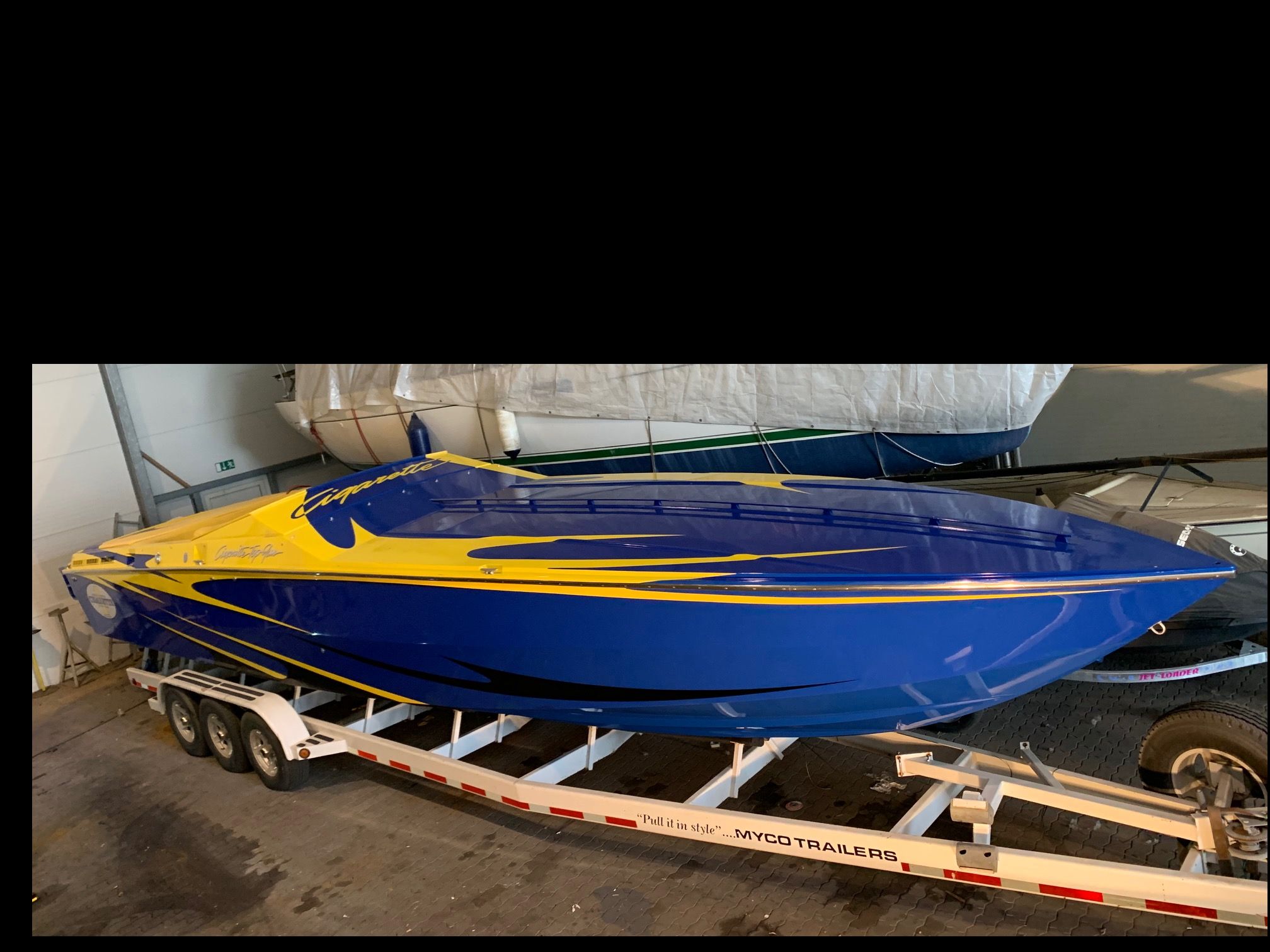 1989 Cigarette 38' Top Gun