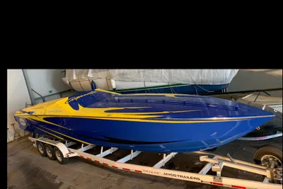 1989 Cigarette 38' Top Gun