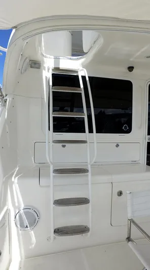 Blue Yacht Photos Pics 