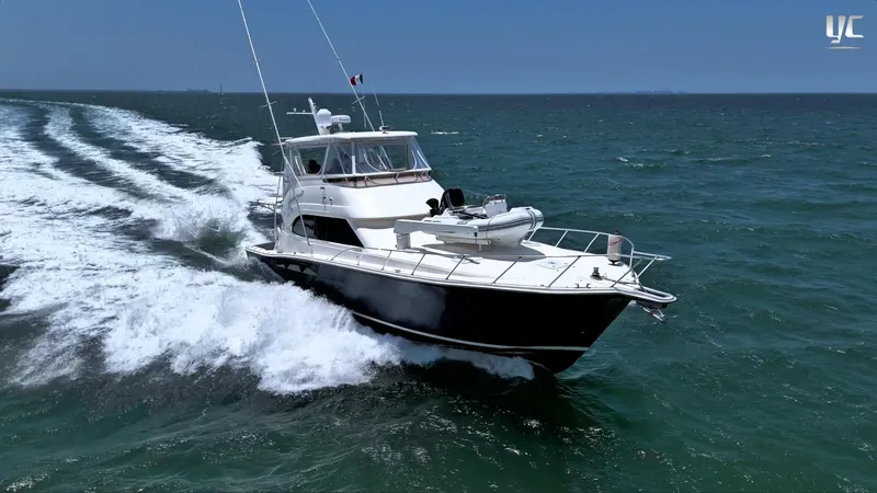 Blue Yacht Photos Pics 