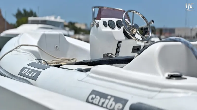 Blue Yacht Photos Pics 