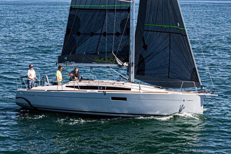 Sulaco Yacht Photos Pics 