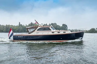 2002 Rapsody 40 Offshore