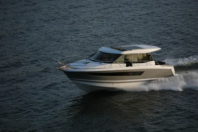 2014 Jeanneau NC 11
