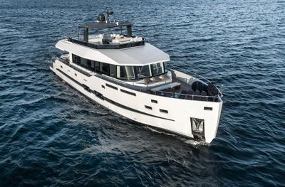 Yacht