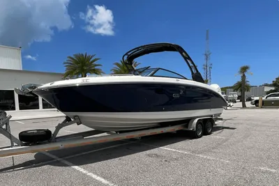 Sea Ray SDX 290 Outboard
