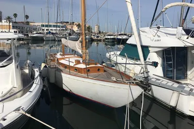 Rhodes R27